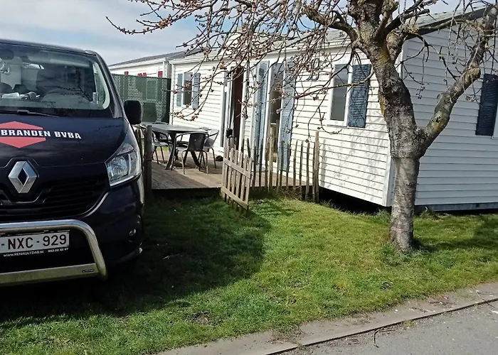 Chalet Stacaravan Met Tuin Nr 2126 Bredene